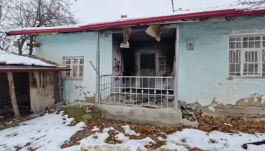 Şehir Merkezinde Ev Yangını Tehlikesi Geçti